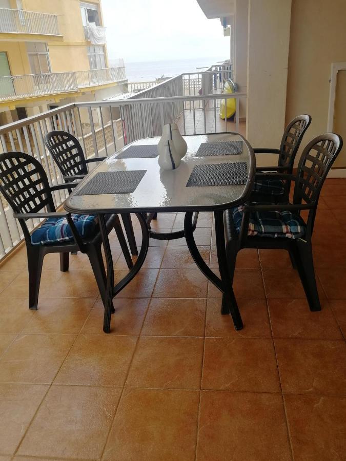 Apartamento Entero Primera Linea De Playa, Pet Friendly タベルネス・デ・ラ・バルディグナ エクステリア 写真