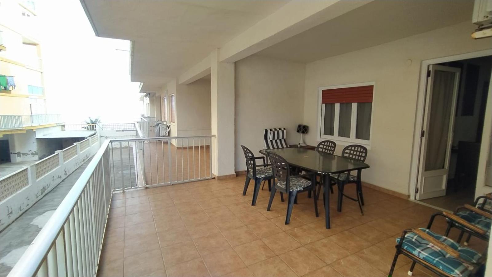 Apartamento Entero Primera Linea De Playa, Pet Friendly タベルネス・デ・ラ・バルディグナ エクステリア 写真
